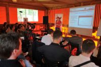 Соглашение об объединении двух профильных конференций достигнуто в ходе переговоров. 